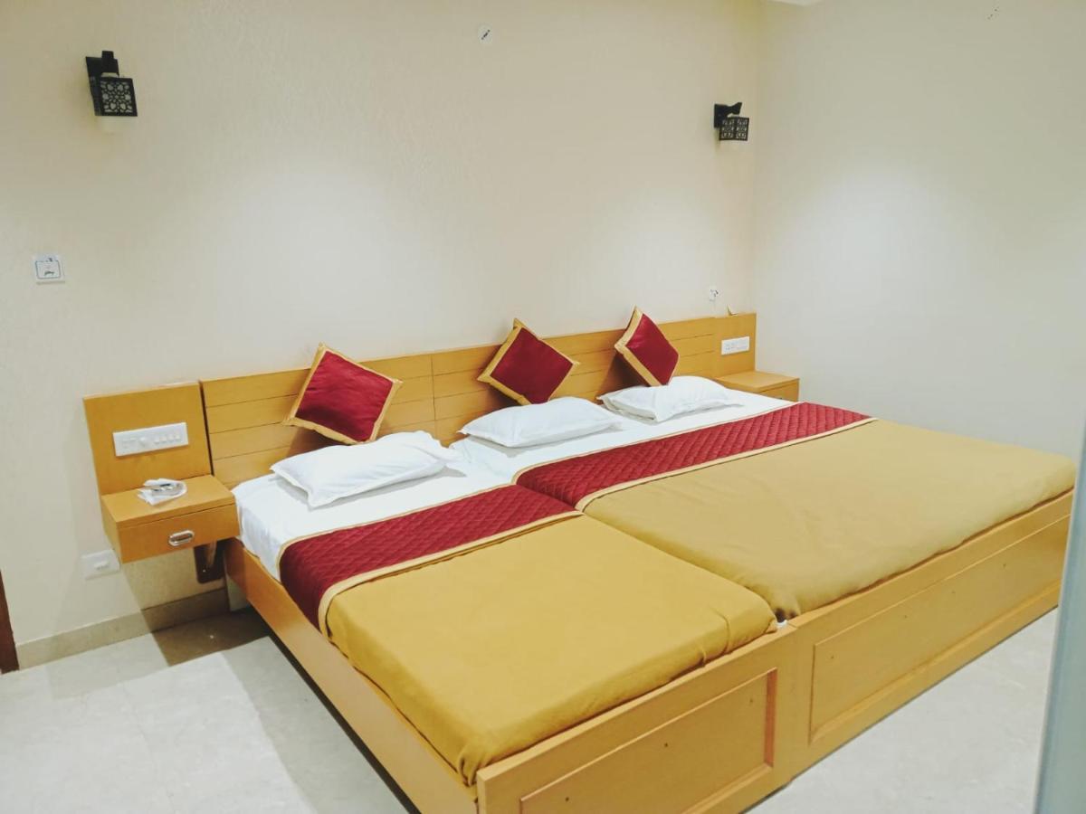 Masa mahal&lodge Sivaganga Luaran gambar